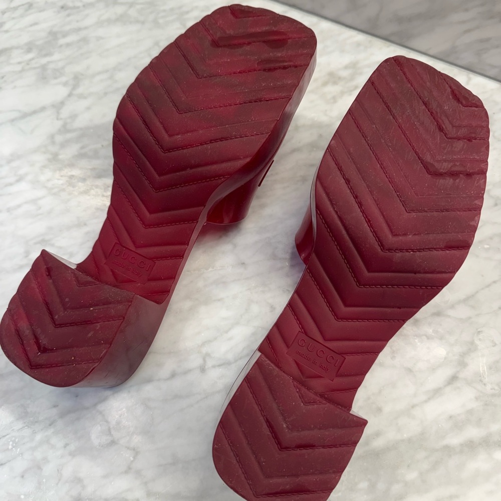 Gucci “Plastique” Logo Rubber Heeled Red Mule Slides Sandals 37.5 - Picture 5 of 8
